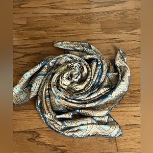 Miray multicolor shawl, measurements are in the pictures, preowned, never worn